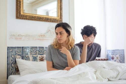 Zato ste nesigurni u vezama! Psiholog otkriva razlog zašto sabotirate sopstvenu sreću